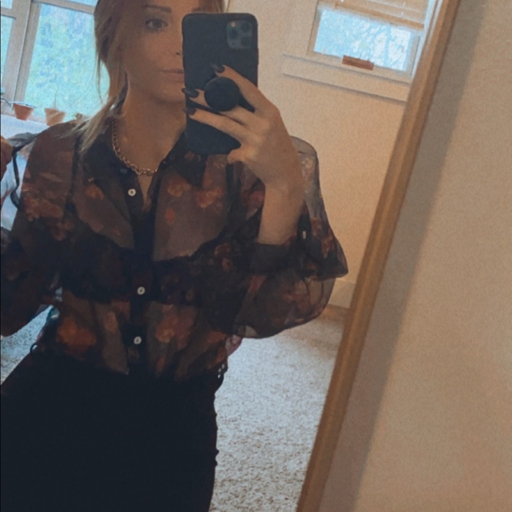 Floral blouse - Picture 5 of 5